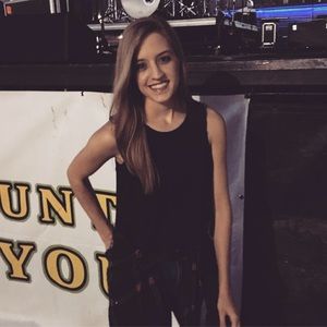 Meet your Posher, Amber